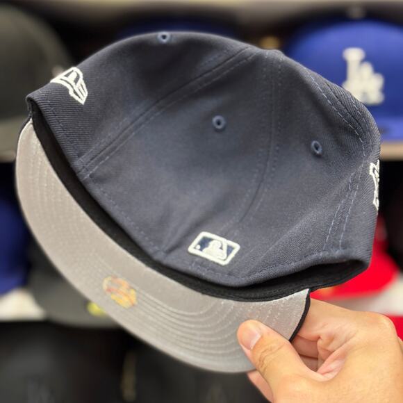 New Era New York Yankees Navy/White 59FIFTY Fitted Hat | Size 7 3/8 - Picture 4 of 4